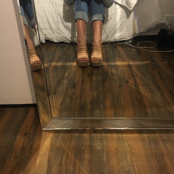 L. A. M. B. wedges - Picture 6 of 8